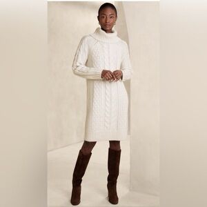 NWT Banana Republic Ivory Cable Knit Turtleneck Sweater